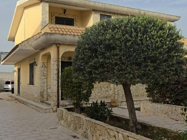 Casa in vendita a Epipoli, Siracusa