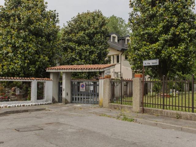 Casa in vendita a Mezzate, Peschiera Borromeo