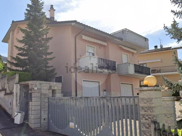 Casa in vendita a Cansatessa, Tornimparte