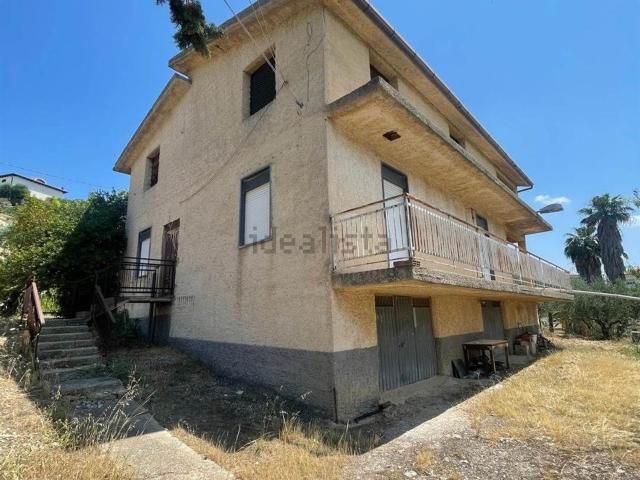 Casa in vendita a Aragona, Sicilia