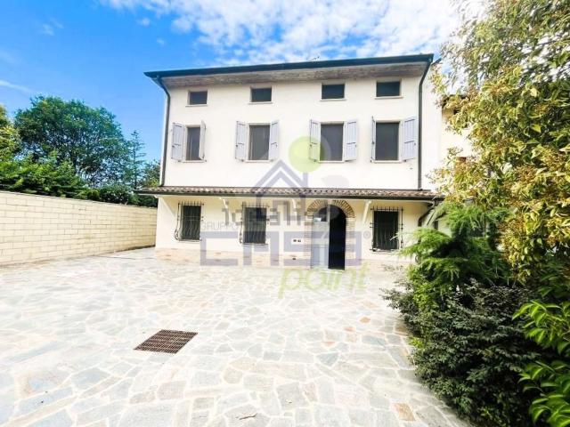 Casa in vendita a Castelnuovo, Asola