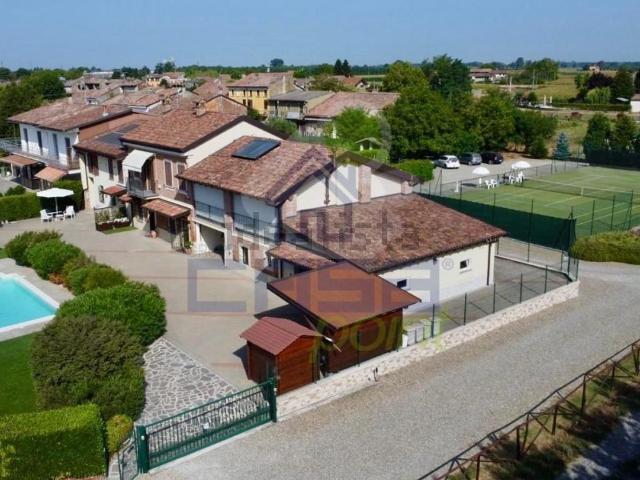 Casa in vendita a Sartorona, Pieve Porto Morone