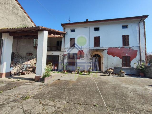 Casa in vendita a Motta Baluffi, Lombardia