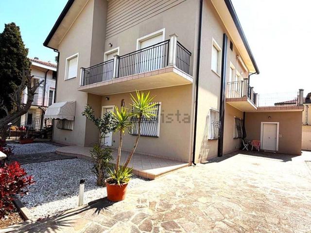 Casa in vendita a Alba, Riccione