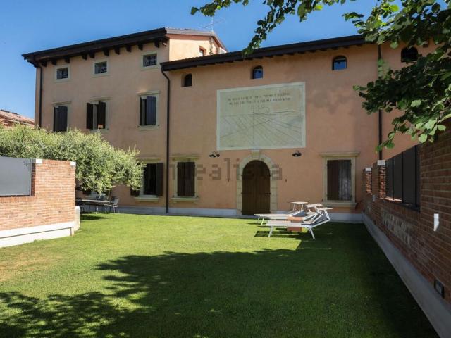 Casa in vendita a Bussolengo, Veneto