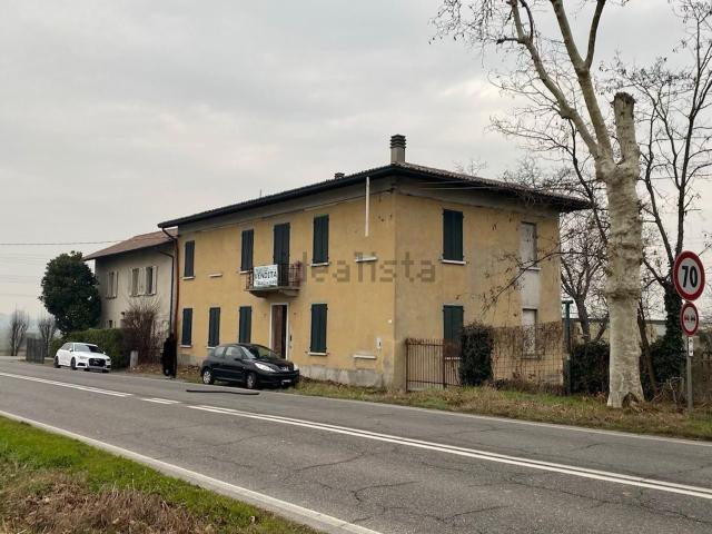 Casa in vendita a Treviglio, Lombardia