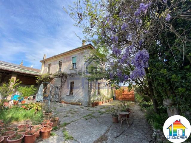 Casa in vendita a Trigolo, Lombardia