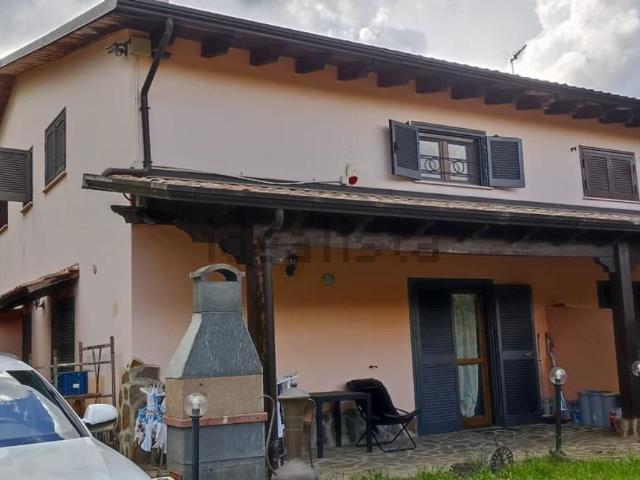 Casa in vendita a Vinchiaturo, Campobasso
