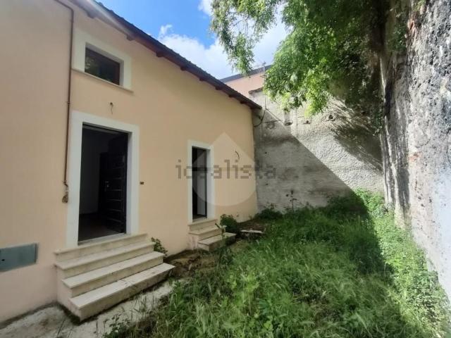 Casa in vendita a Sant'Angelo, Tornimparte