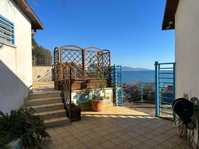 Casa in vendita a Borgo Cipollata, Terracina