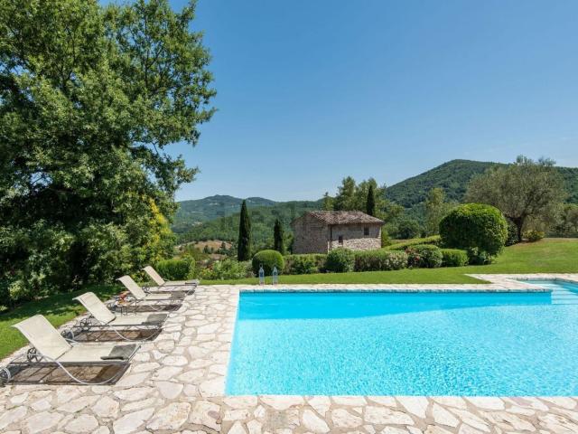 Casa in vendita a Umbertide, Umbria