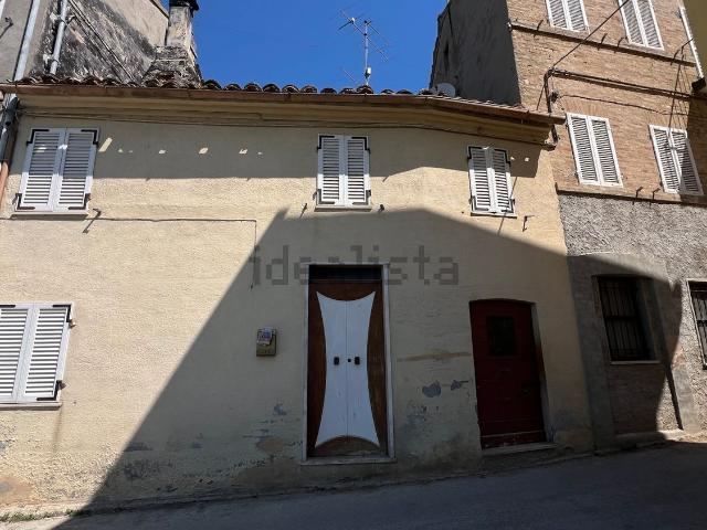 Casa in vendita a Marche, Fermo