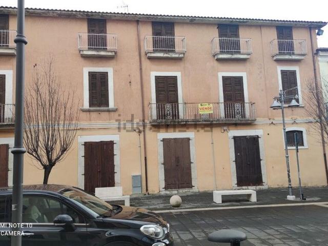 Casa in vendita a Rotondi, Campania