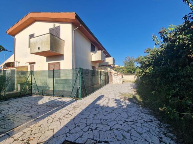 Casa in vendita a Roma Capitale, Lazio