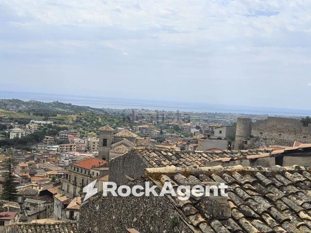 Casa in vendita a Calabria, Reggio Calabria