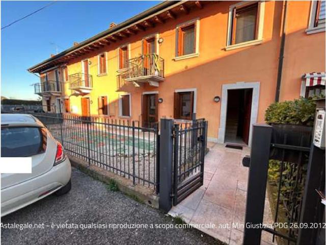 Casa in vendita a Villafranca Di Verona, Veneto