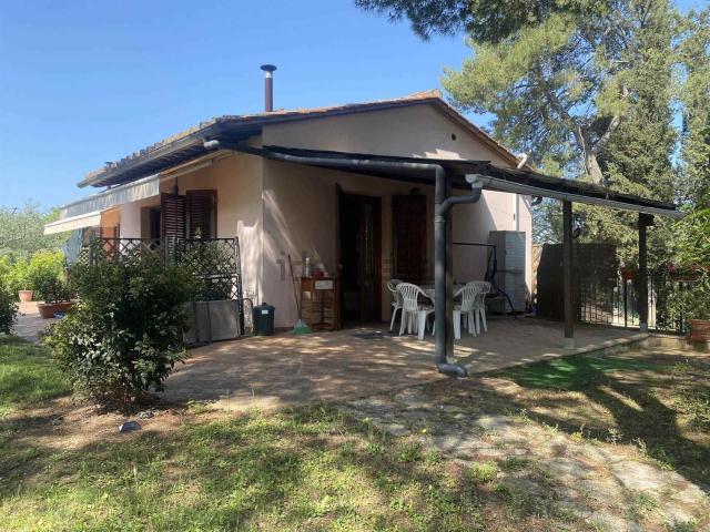 Casa in vendita a Unione dei Comuni Circondario dell'Empolese Valdelsa, Lucardo