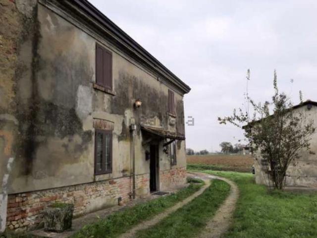 Casa in vendita a Fiorenzuola D'arda, Reggio Emilia