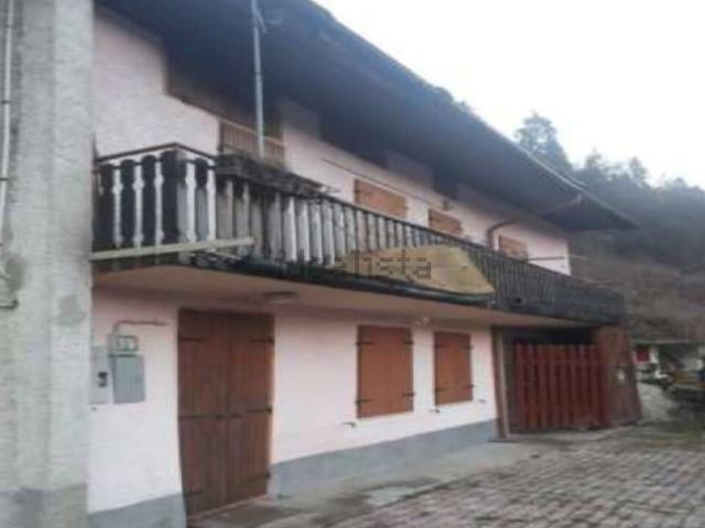 Casa in vendita a Arsiè, Veneto