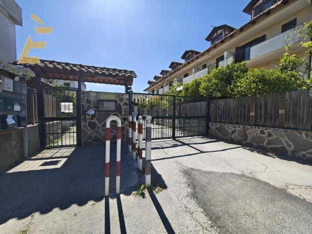 Casa in vendita a Giugliano In Campania, Campania
