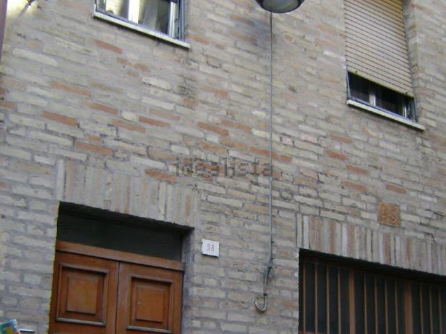 Casa in vendita a Marche, Macerata