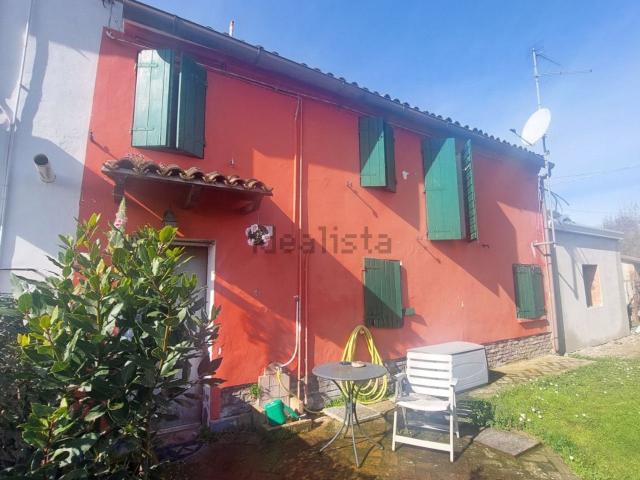 Casa in vendita a Ferrara, Reggio Emilia