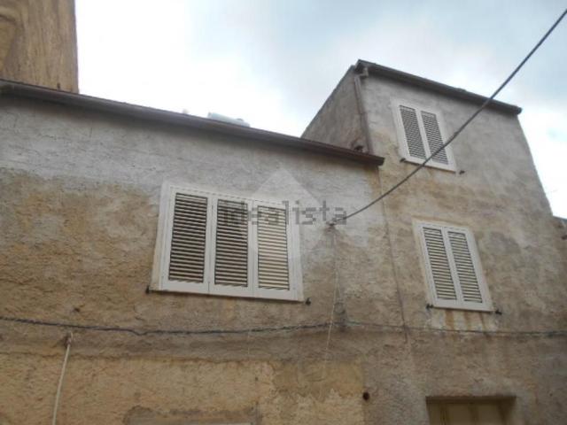 Casa in vendita a Quartiere San Giovanni, Castelvetrano