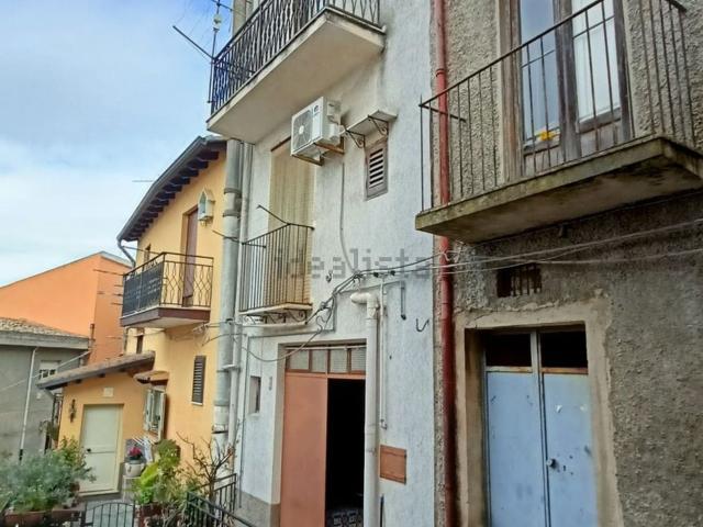 Casa in vendita a Bisacquino, Sicilia