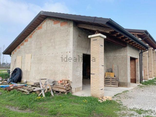 Casa in vendita a Rovolon, Veneto