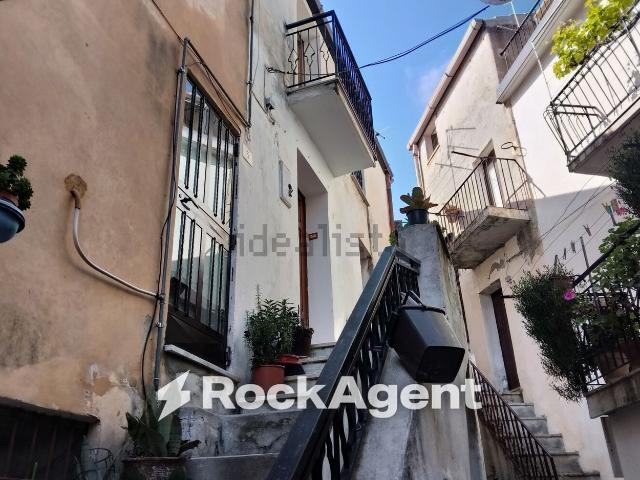 Casa in vendita a Calabria, Reggio Calabria