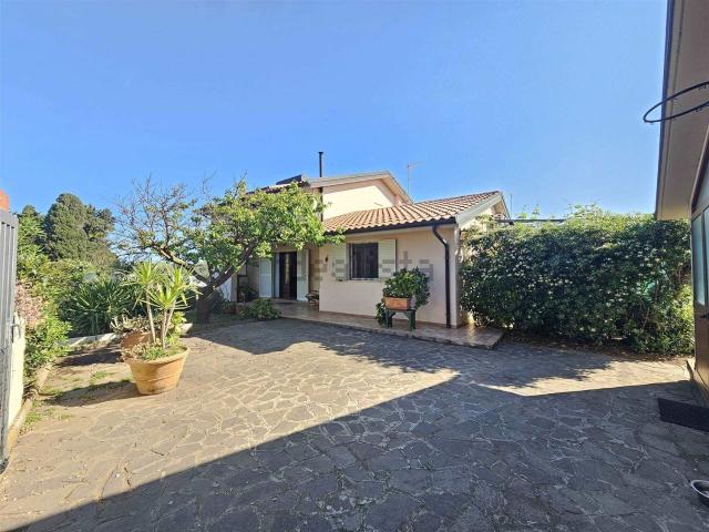 Casa in vendita a Zona Industriale, San Vincenzo