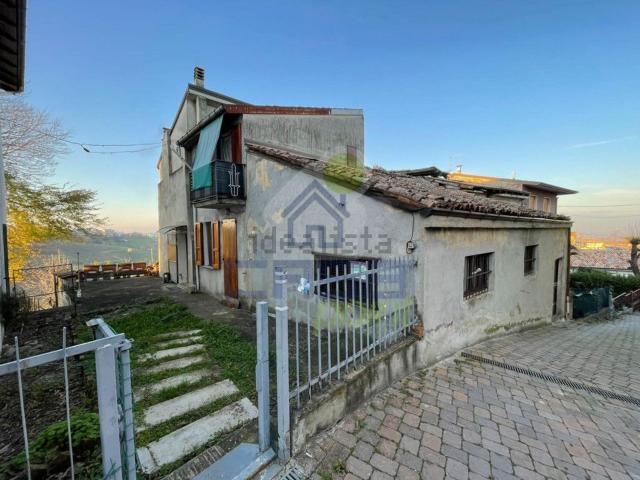 Casa in vendita a San Damiano Al Colle, Lombardia