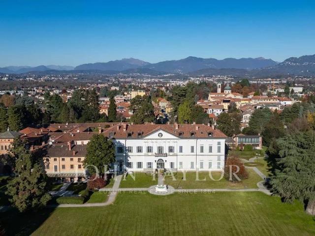 Villa Indipendente in vendita a Como