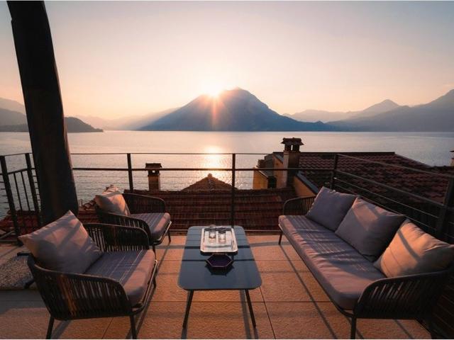 Villa Indipendente in vendita a Varenna, Lombardia