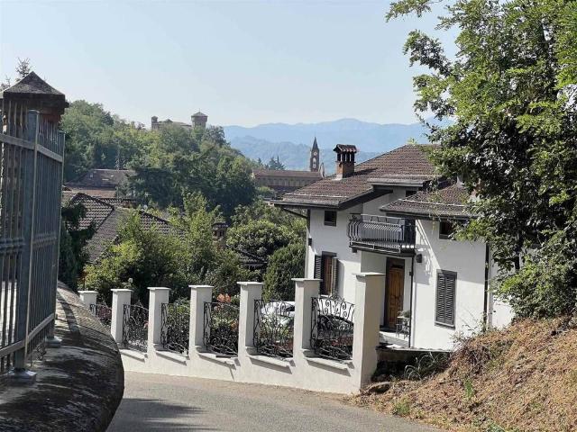 Villa Indipendente in vendita a Francavilla Bisio, Alessandria