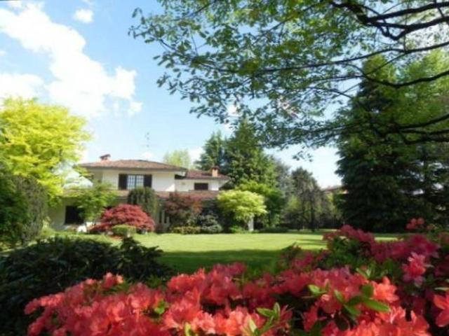 Villa Indipendente in vendita a Gessate, Lombardia