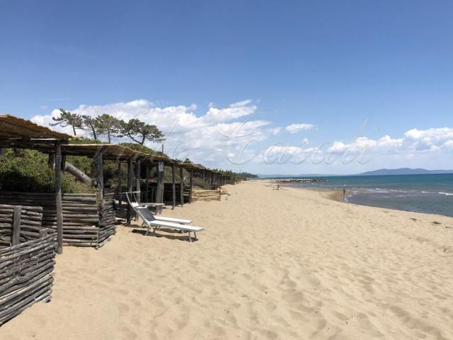 Villa Indipendente in vendita a Castiglione Della Pescaia, Toscana