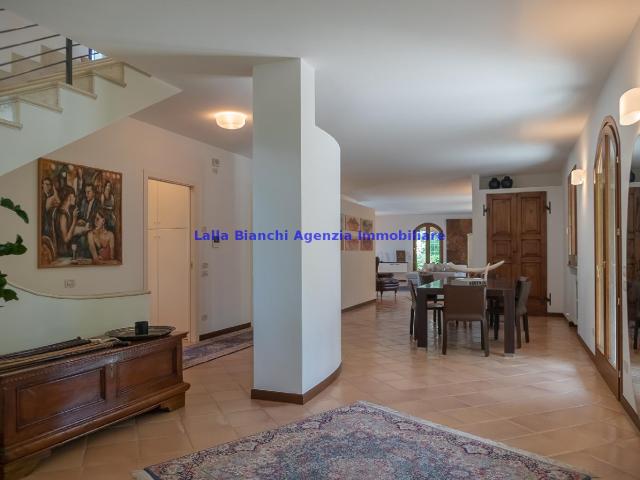 Villa Indipendente in vendita a Marche, Pesaro E Urbino
