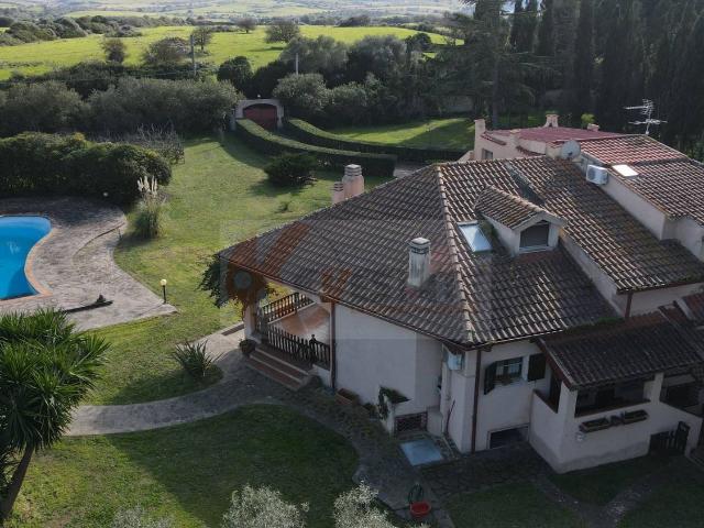 Villa Indipendente in vendita a Cala Di Volpe, Sardigna/Sardegna