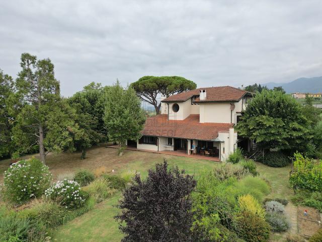 Villa Indipendente in vendita a Camigliano Santa Gemma, Capannori