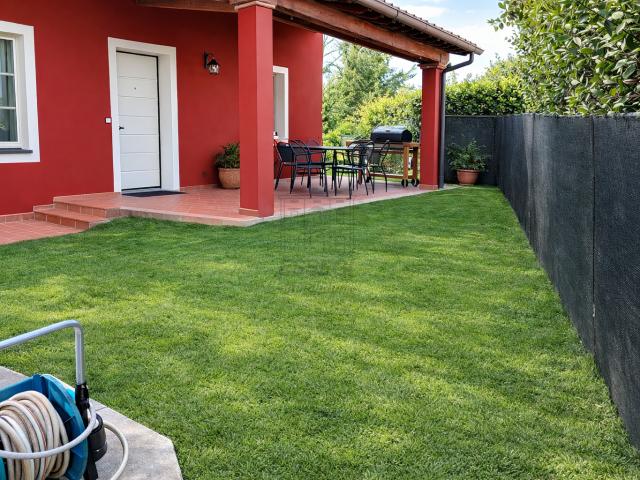 Villa Indipendente in vendita a Colognora di Compito, Capannori