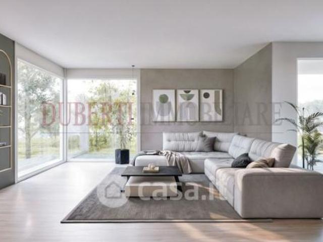 Villa Indipendente in vendita a Varese, Lombardia