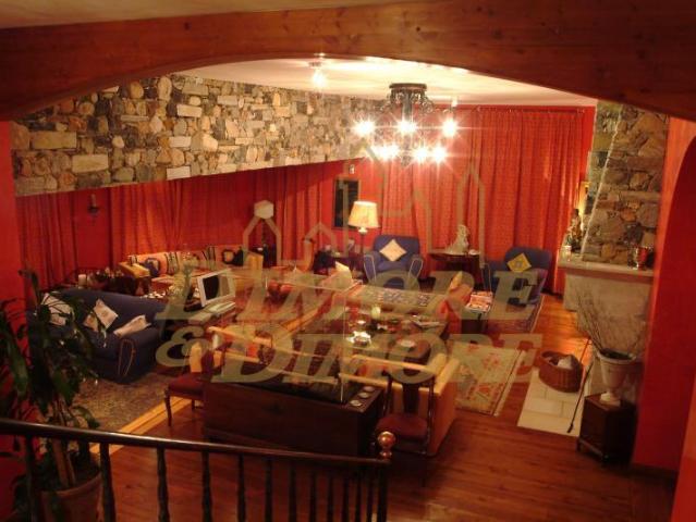 Villa Indipendente in vendita a Comerio, Lombardia