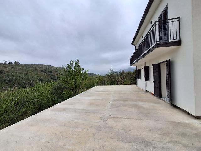 Villa Indipendente in vendita a Monreale, Sicilia