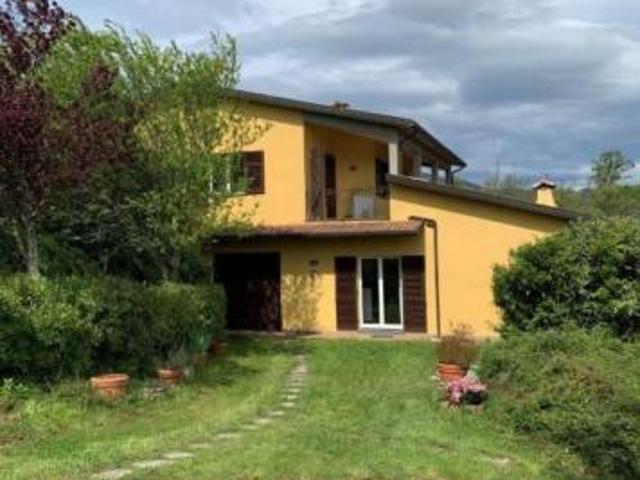 Villa Indipendente in vendita a Carro, Liguria