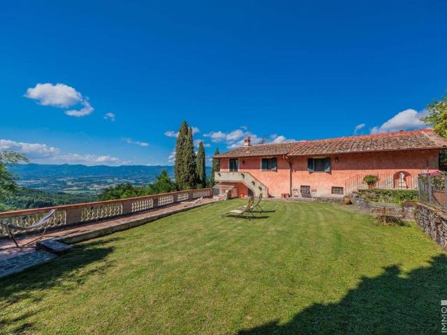 Villa Indipendente in vendita a Barbiana, Vicchio