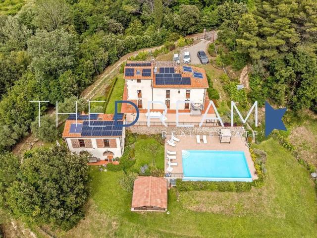 Villa Indipendente in vendita a Rosino Alto, Legoli