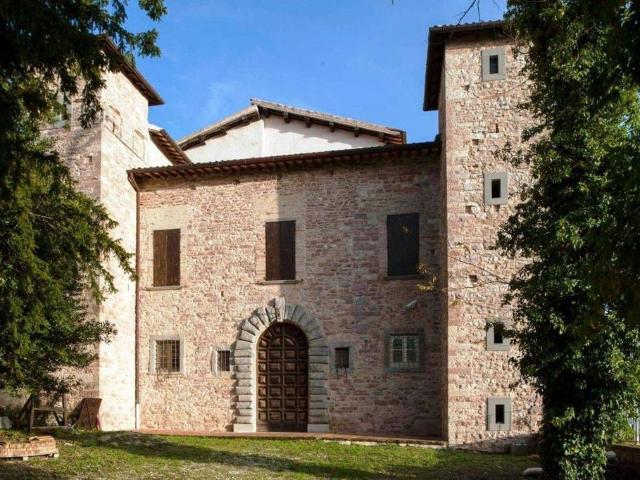 Villa Indipendente in vendita a Gubbio, Umbria