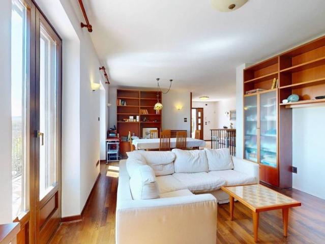 Villa Indipendente in vendita a Monrupino, Friuli-Venezia Giulia