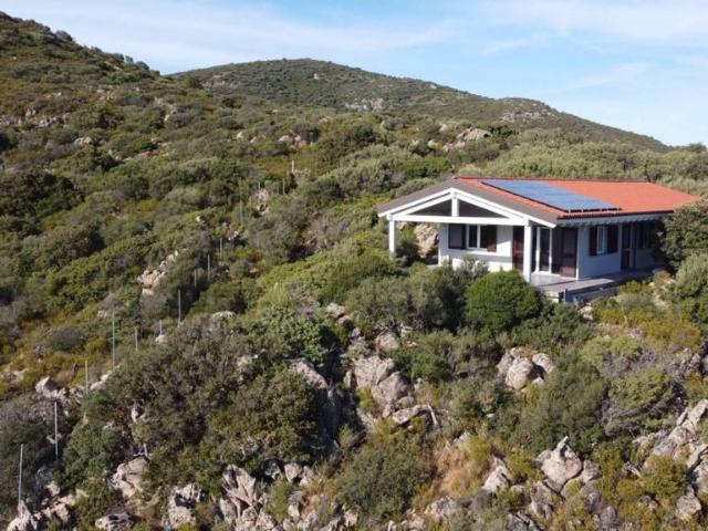 Villa Indipendente in vendita a San Pantaleo, Sardigna/Sardegna